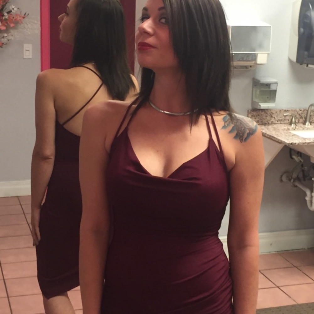 Showstopper. Crisscross Back, Burgundy Dress!
